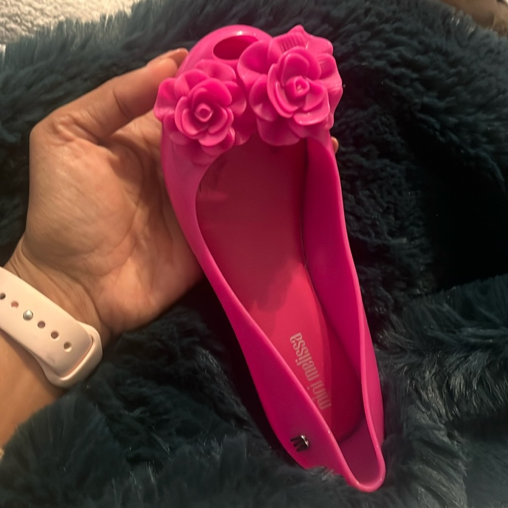 Mini Melissa ultra girl garden shoes size 1